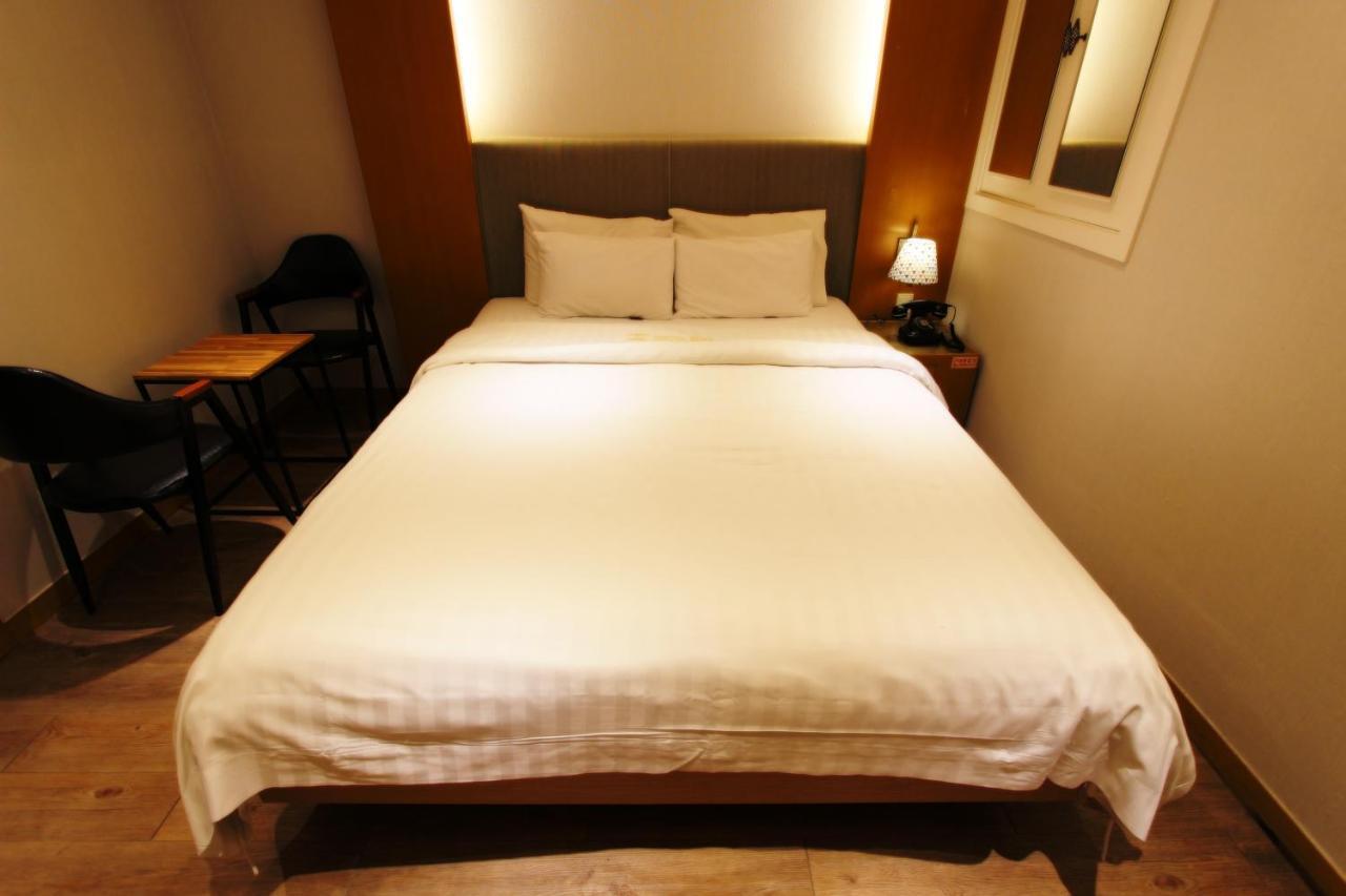 Demian Hotel Seoul Exterior photo